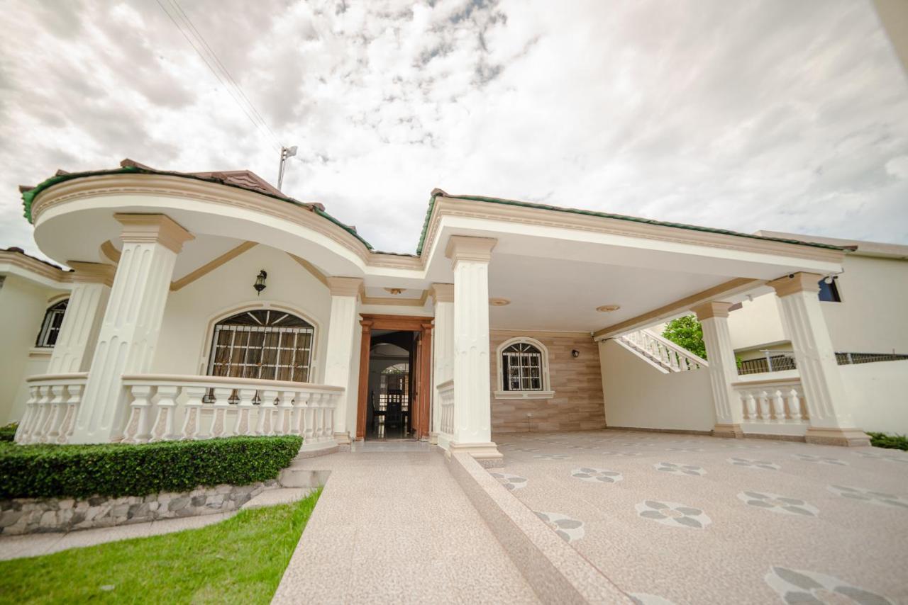 Ideal Family Place Jarabacoa. Exterior photo